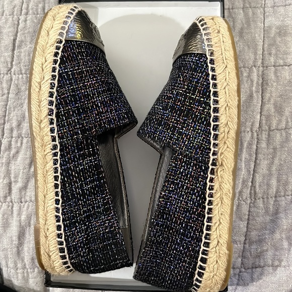 Chanel authentic Tweed espadrilles multi color - Picture 4 of 7